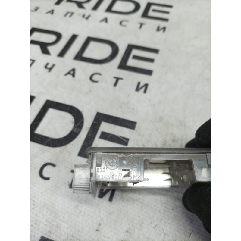 Плафон підсвітки бардачка (електрика) BMW X5 E53 M57d30 63318364920