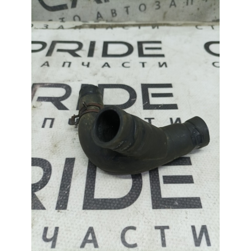 Патрубок (система охлаждения) Renault Megane 3 2009 1.5 7701061051