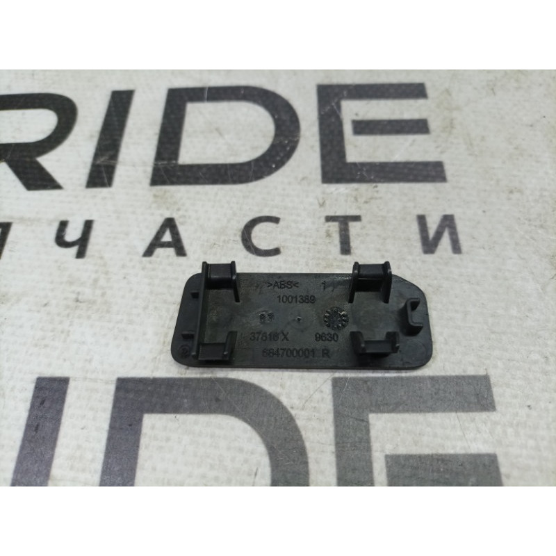 Заглушка (салон) Renault Megane 3 2009 1.5 684700001R