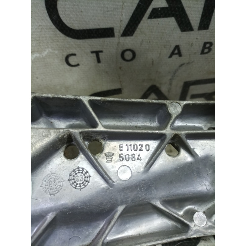 Трапеция дворников (кузов и элементы) BMW 7-series E38 8110205084