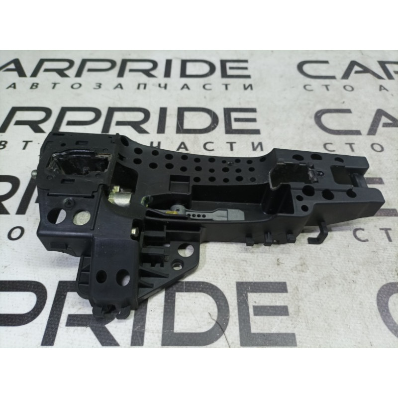 Кронштейн ручки двери (кузов и элементы) Audi A4 B8 8t0837886b