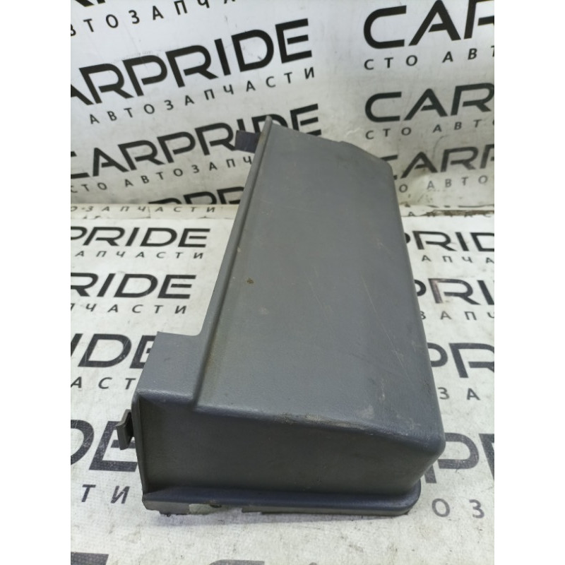 Накладка сидения (салон) Nissan Navara D22 2004 2.5 7690912g00