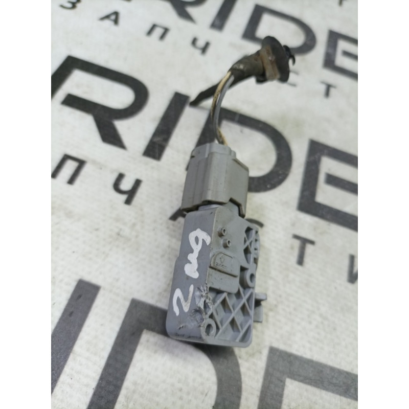 Датчик удара (электрика / датчики) Renault Megane 3 2009 1.5 988310002r