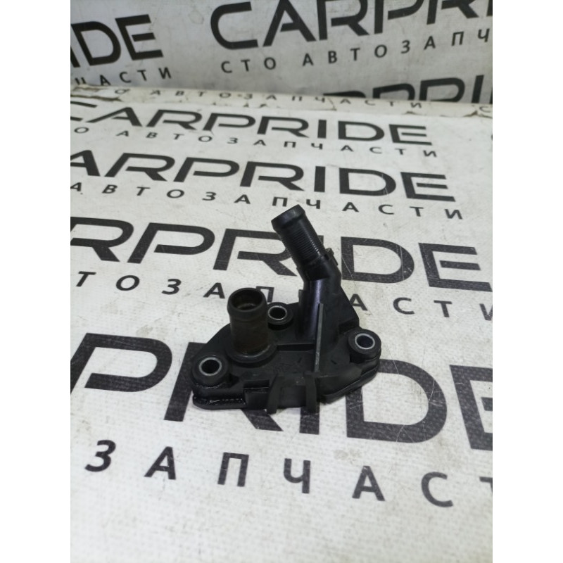 Фланец (система охлаждения) Renault Megane 3 2009 1.5 8200423361