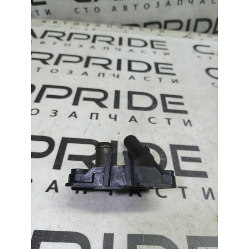 Фланец (система охлаждения) Renault Megane 3 2009 1.5 8200423361