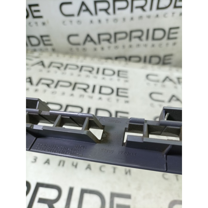 Решетка обдува лобового стекла (салон) Nissan Navara D22 2004 2.5 68745vj260