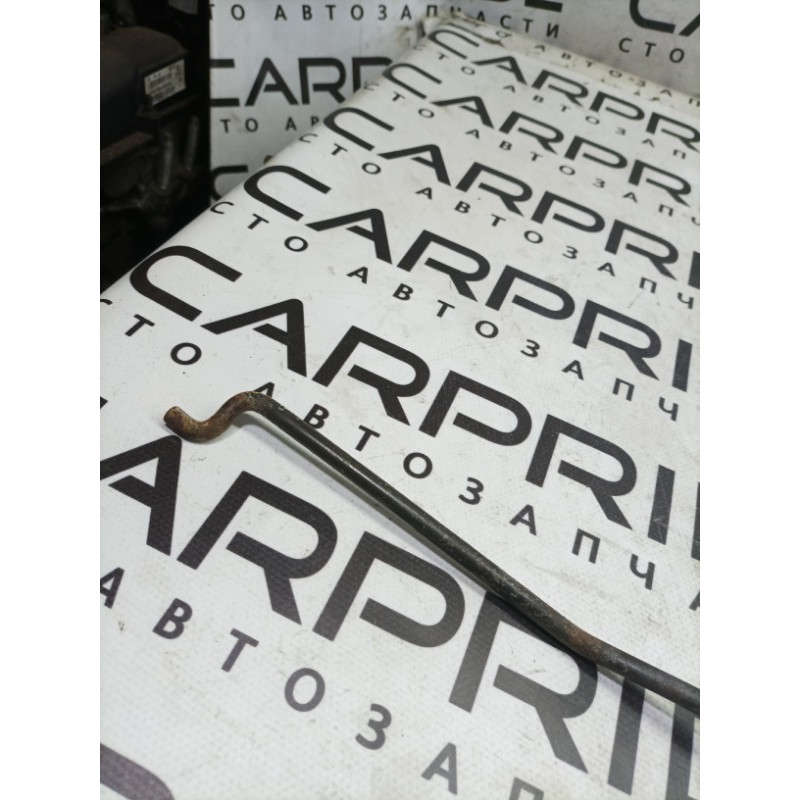 Упор капота (кузов і елементи) Nissan Navara D22 2004 2.5 657712S400