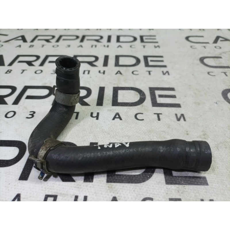 Патрубок (система охлаждения) Nissan Navara D22 2004 2.5