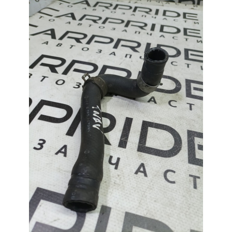 Патрубок (система охлаждения) Nissan Navara D22 2004 2.5