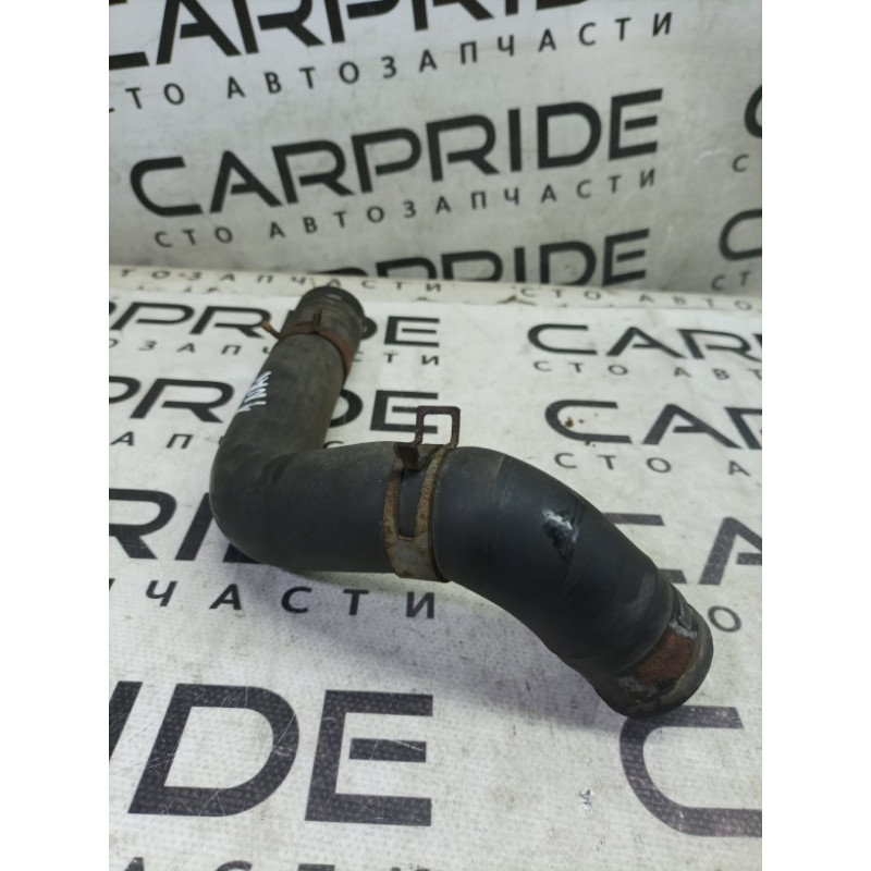 Патрубок (система охлаждения) Nissan Navara D22 2004 2.5