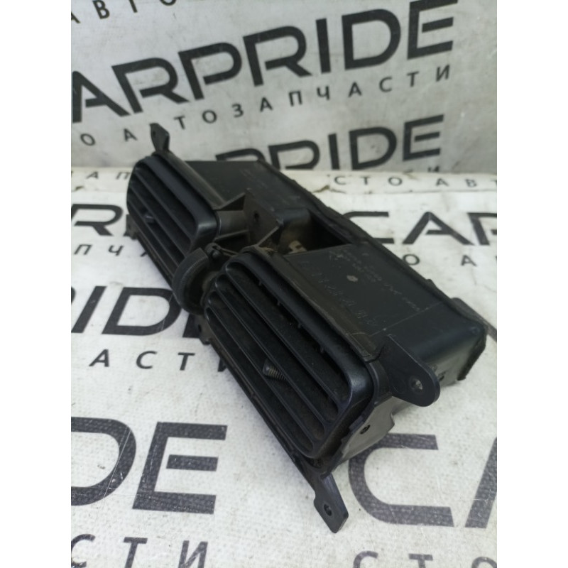 Дефлектор воздуховода (салон) Nissan Navara D22 2004 2.5 68750vj200