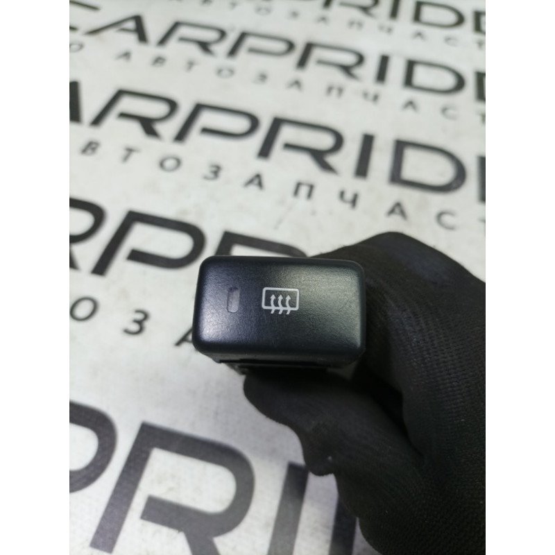 Кнопка подогрева заднего стекла (электрика / кнопки) Nissan Navara D22 2004 2.5 25350VJ200