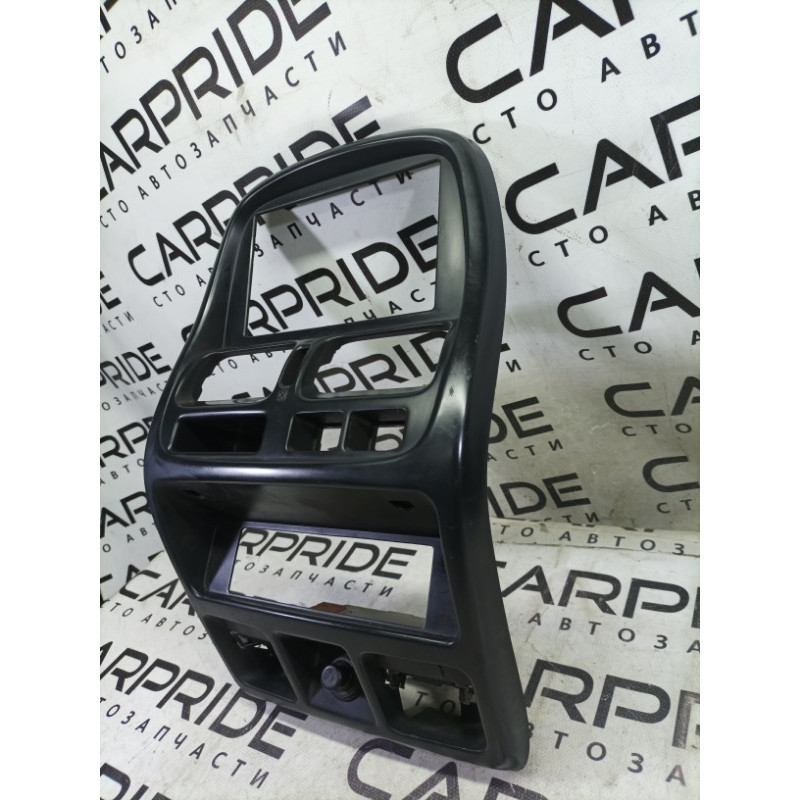 Рамка магнитофона (салон) Nissan Navara D22 2004 2.5 68260vj200