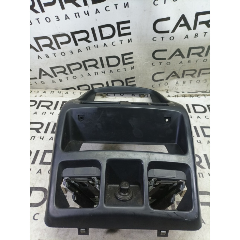 Рамка магнитофона (салон) Nissan Navara D22 2004 2.5 68260vj200