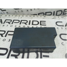 Крышка блока предохранителей