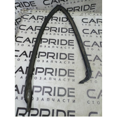 Уплотнитель проема двери