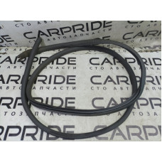 Уплотнитель проема двери