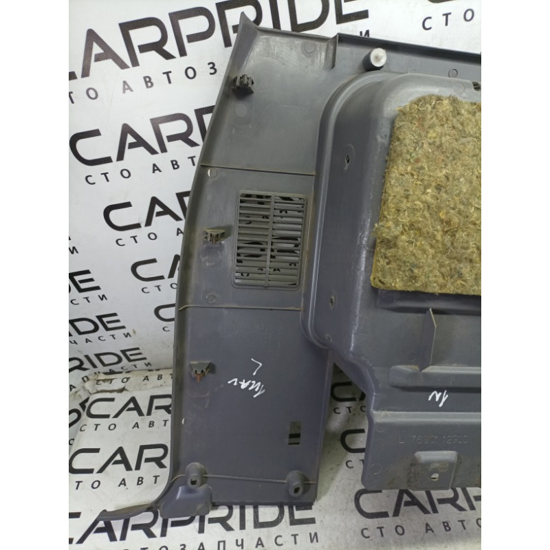 Обшивка салона (салон) Nissan Navara D22 2004 2.5 7690112g00