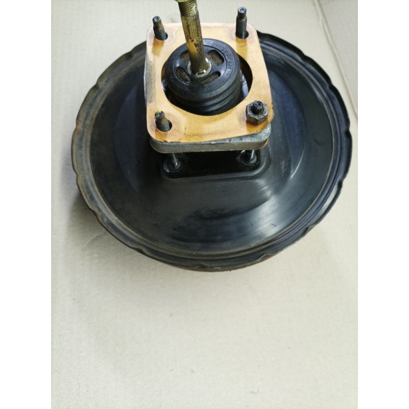 Вакуумный усилитель тормозов (тормозная система) Nissan Navara D22 2004 2.5 47210VK106