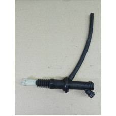 Главный цилиндр сцепления