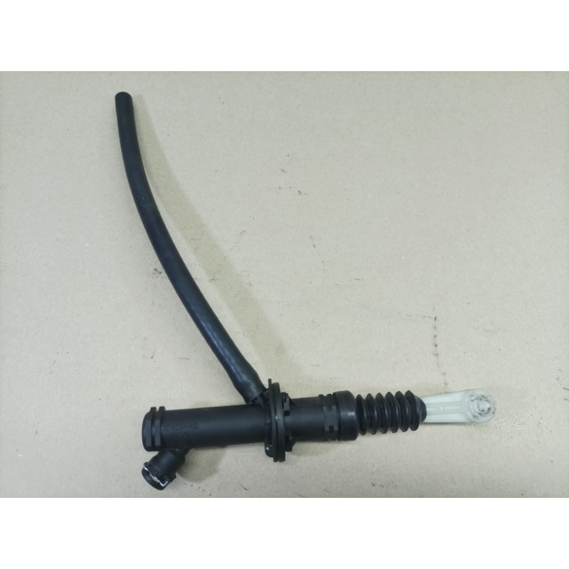 Главный цилиндр сцепления (трансмиссия) Renault Megane 3 2009 1.5 306108010R