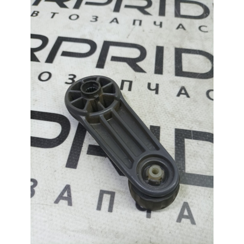 Ручка стеклоподъемника (салон) Nissan Navara D22 2004 2.5 807603S300