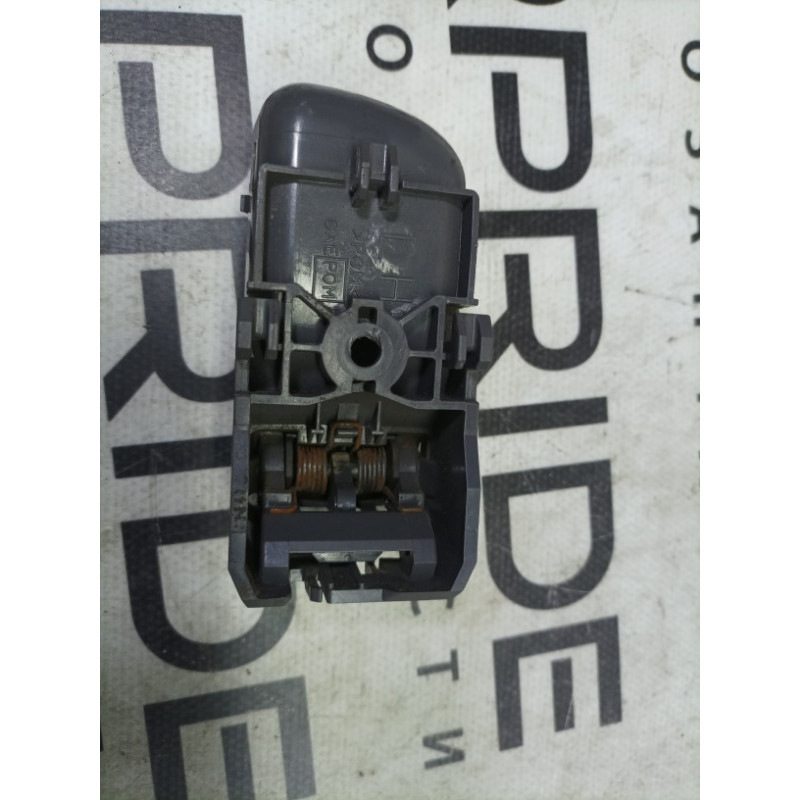 Ручка двери внутренняя (салон) Nissan Navara D22 2004 2.5 806712S410