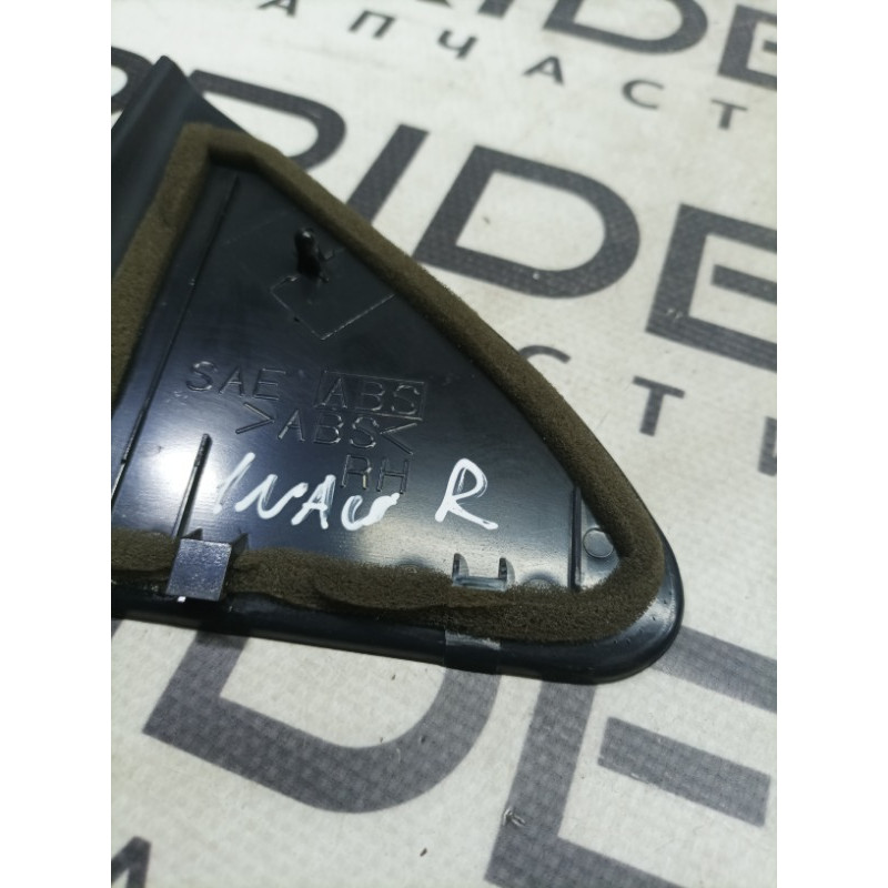 Накладка зеркала в салоне (салон) Nissan Navara D22 2004 2.5 802922S400