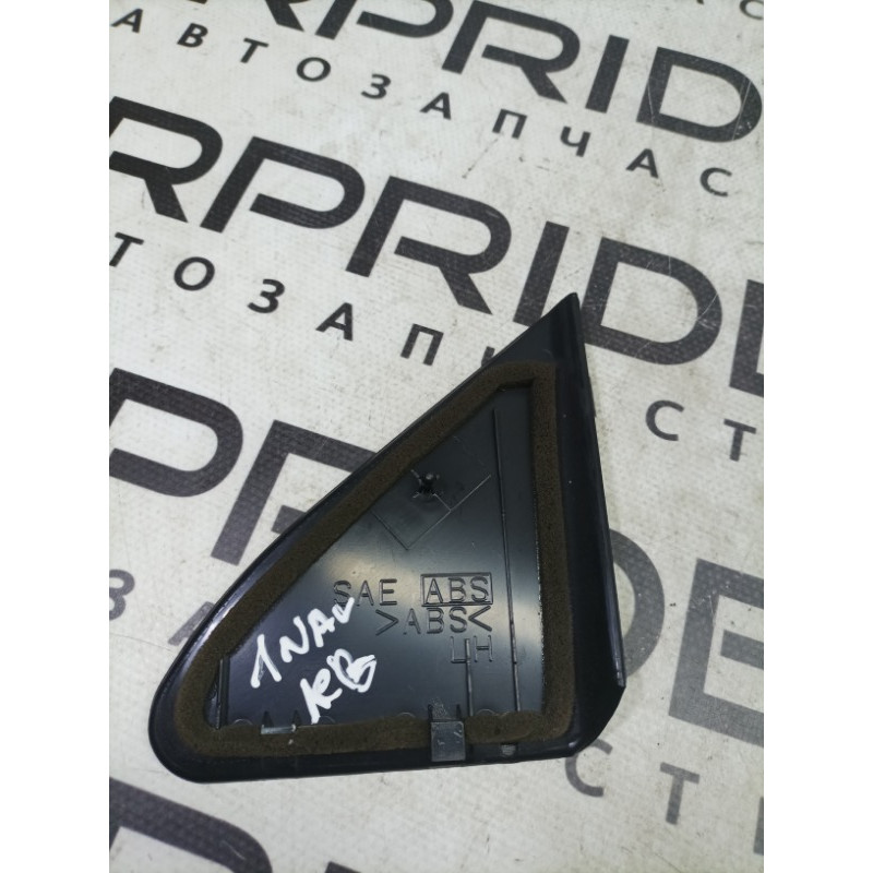Накладка зеркала в салоне (салон) Nissan Navara D22 2004 2.5 802932S400