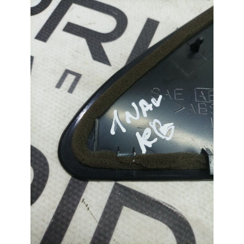 Накладка зеркала в салоне (салон) Nissan Navara D22 2004 2.5 802932S400