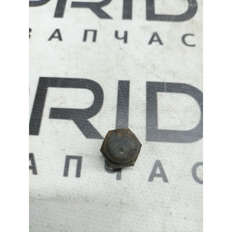 Болты и гайки (подвеска) Nissan Navara D22 2004 2.5