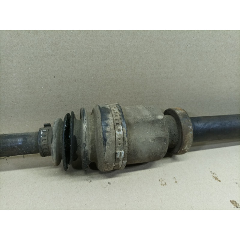 Привод (трансмиссия) Renault Megane 3 2009 1.5 391009002R