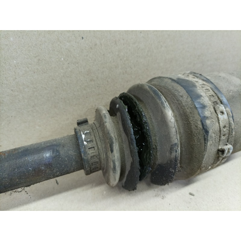 Привод (трансмиссия) Renault Megane 3 2009 1.5 391009002R