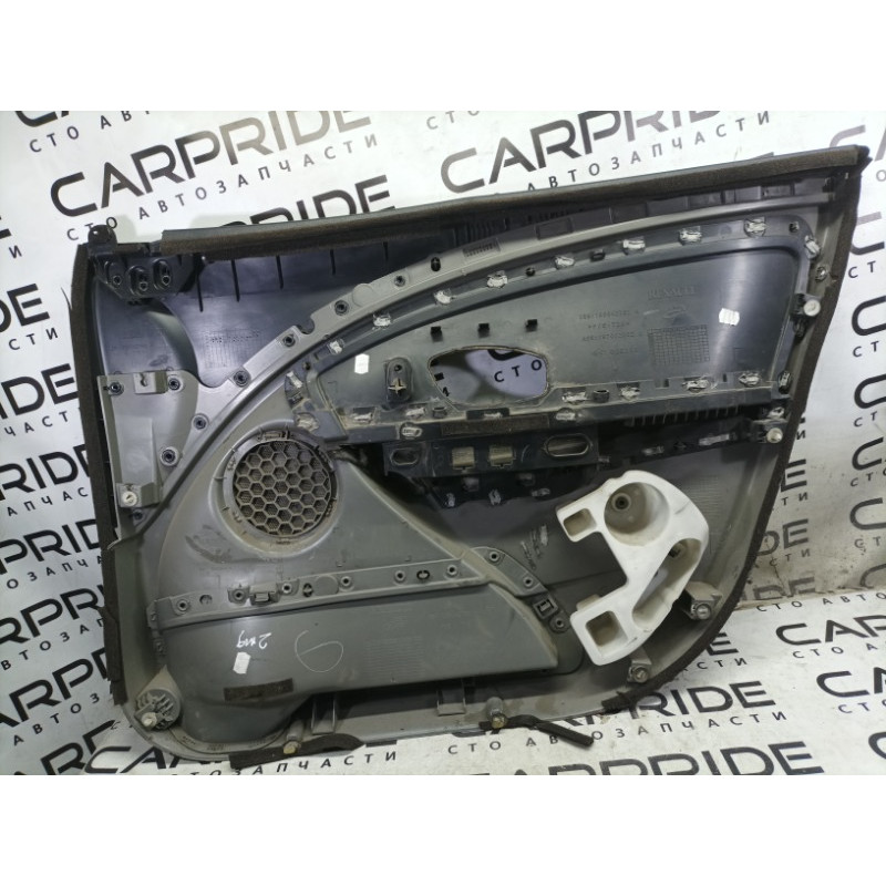 Дверная карта (салон) Renault Megane 3 2009 1.5 809010439R