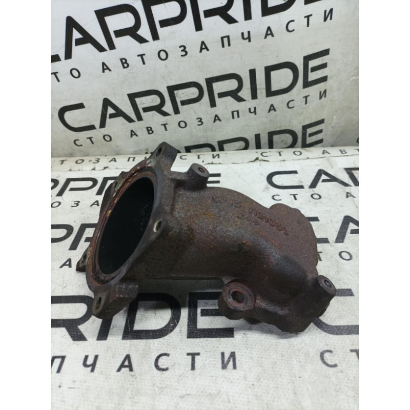 Фланец турбины (кронштейны двигателя) Nissan Navara D22 2004 2.5 14440VK500