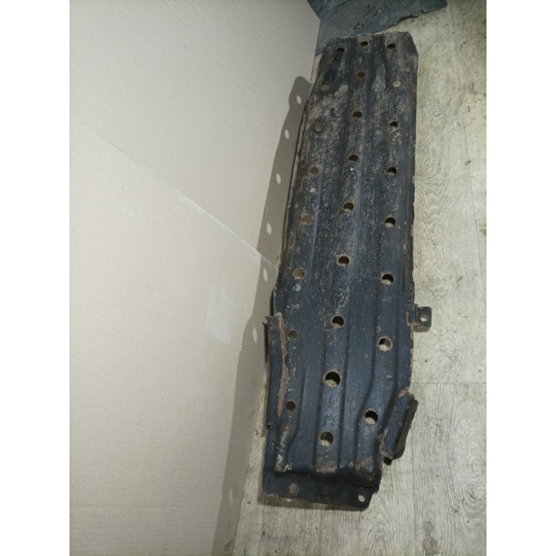 Защита (кузов и элементы) Nissan Navara D22 2004 2.5 1728531G11