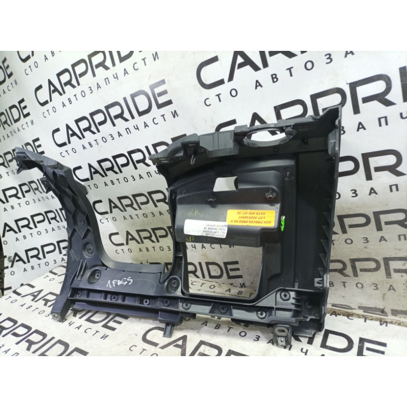 Пластик під кермовий (салон) Volkswagen Passat B7 2013 2.5 561858365f