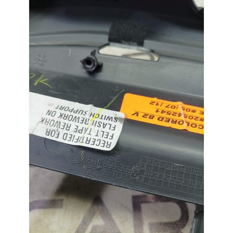 Пластик під кермовий (салон) Volkswagen Passat B7 2013 2.5 561858365f