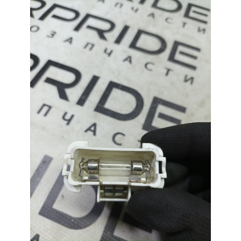 Плафон карты двери (электрика) Mercedes-Benz E-class W211 2006 3.2 M112.946 A2118201001