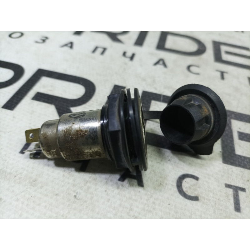 Прикуриватель (электрика) Volkswagen Passat B5 2003 1.9 TDI 3b0925071