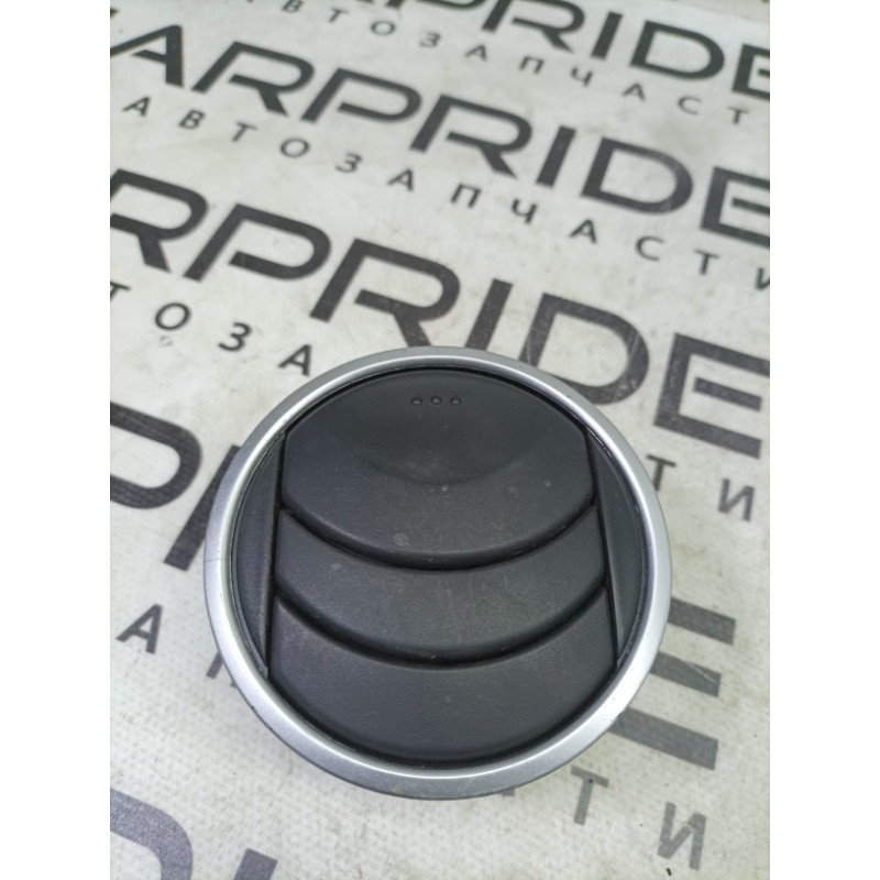 Дефлектор воздуховода (салон) Mazda 6 GG 2007 2.0 RF7J