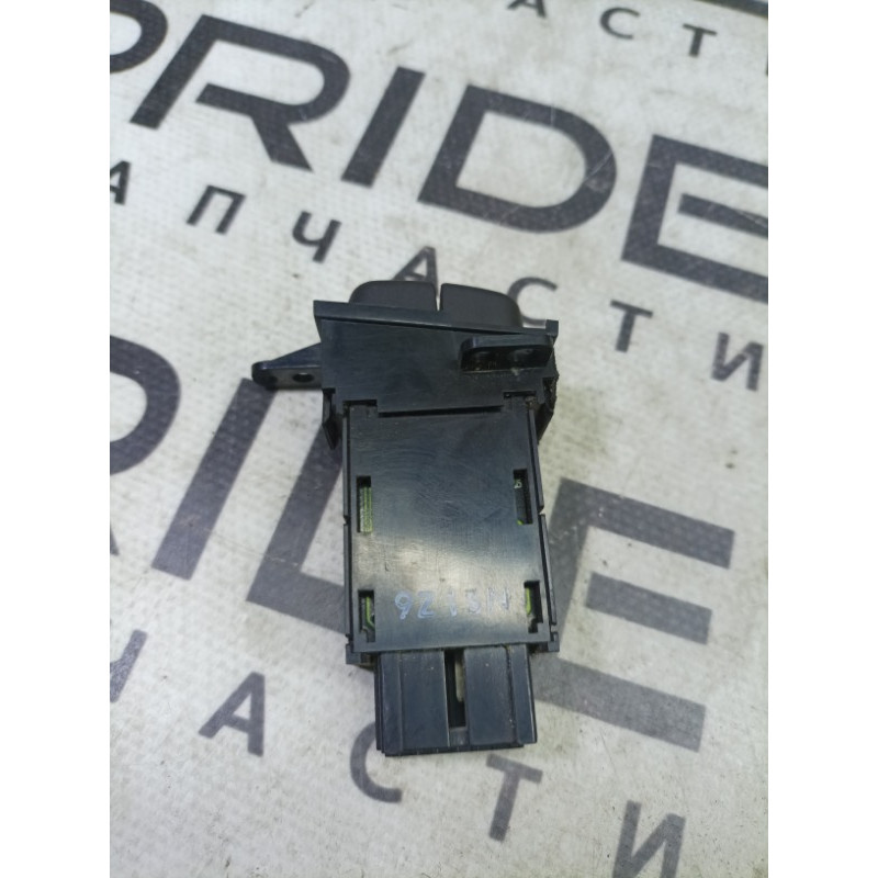 Кнопка противотуманных фар (электрика / кнопки) Mitsubishi Galant 8 2.4GDI