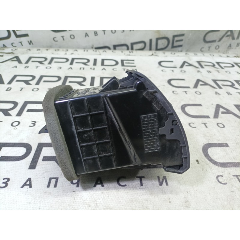 Дефлектор повітроводу (салон) KIA Sorento BL 2007 2.5 CRDI 974903e000