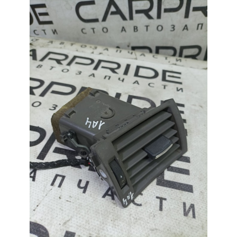 Дефлектор воздуховода (салон) AUDI A4 B6 2003 2.0 ALT 8E0820902F 6PS