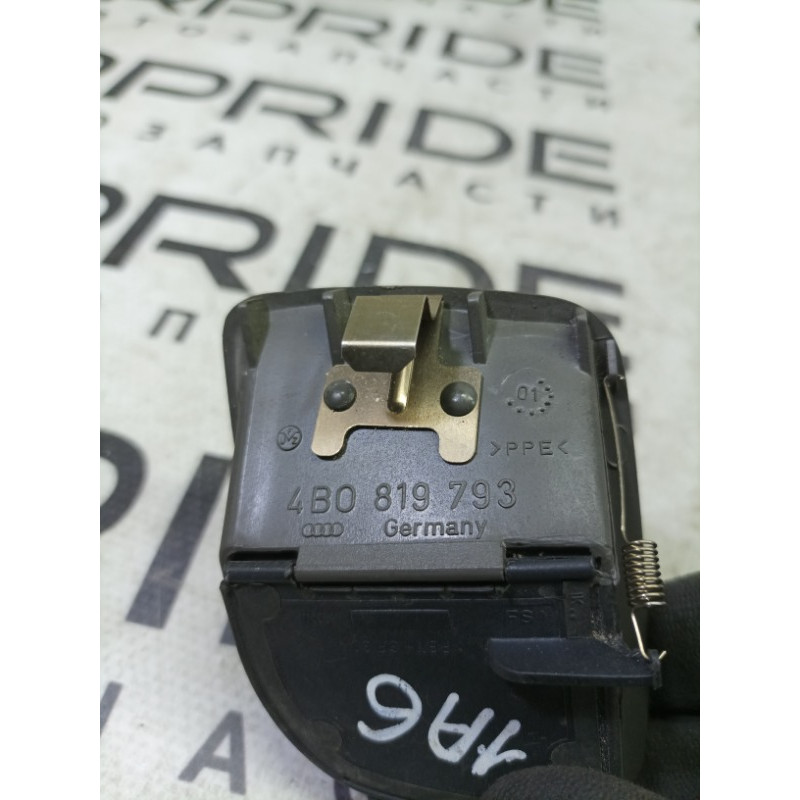 Дефлектор воздуховода (салон) AUDI A6 C5 2001 2.5 AKE 4b0819793