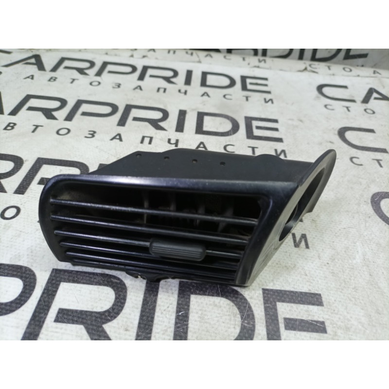 Дефлектор воздуховода (салон) BMW 5-series E34 64221384087