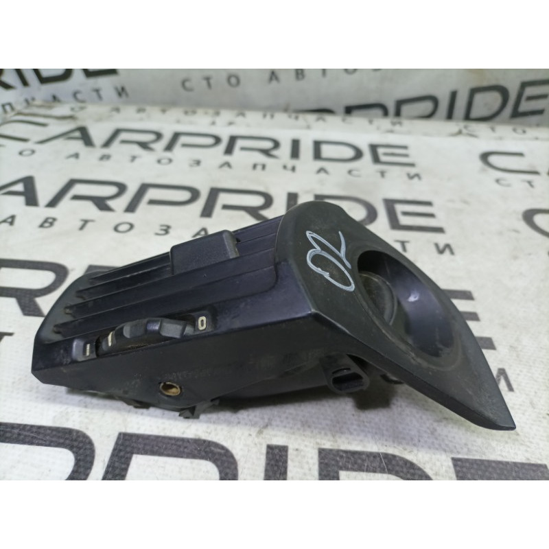 Дефлектор воздуховода (салон) BMW 5-series E34 64221384087