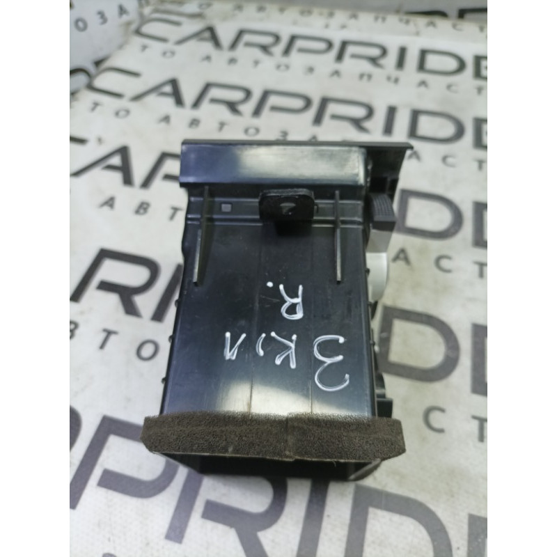 Дефлектор воздуховода (салон) KIA Sorento BL 2005 2.5 CRDI 974903E000CQ