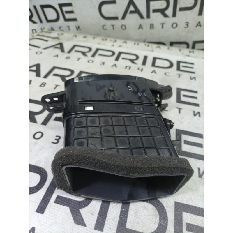 Дефлектор воздуховода (салон) KIA Sorento BL 2007 2.5 CRDI 974303e500