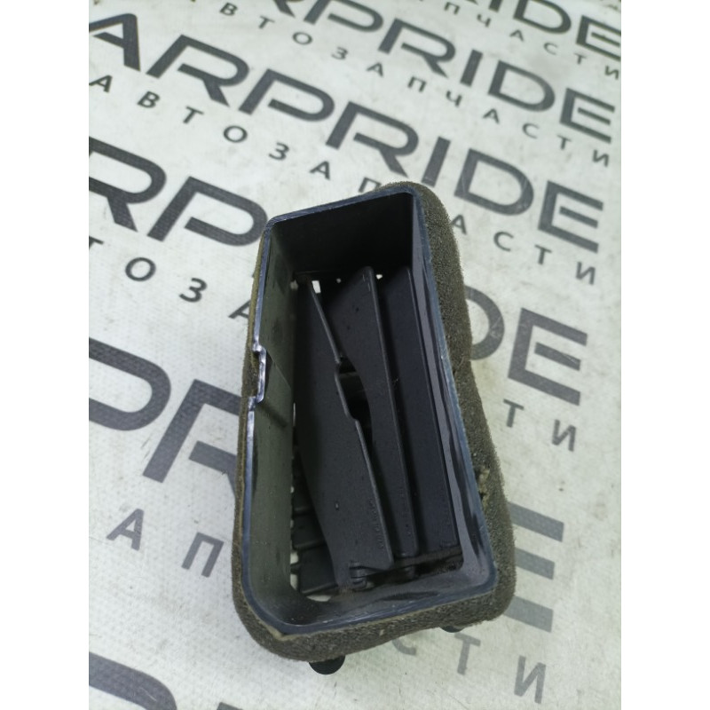 Дефлектор воздуховода (салон) KIA Sorento BL 2005 2.5 CRDI 974303e000